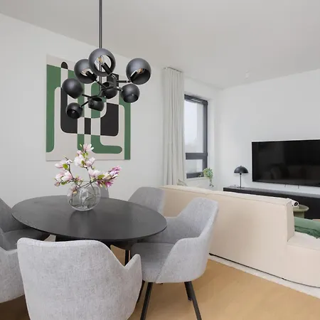 Powsinska Luxury With Air Conditioning In By Renters Prestige Apartment