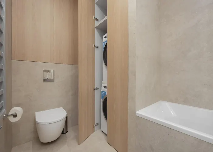 Powsinska Luxury With Air Conditioning In By Renters Prestige