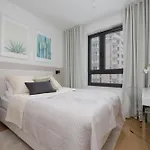 Apartamento Powsinska Luxury With Air Conditioning In By Renters Prestige