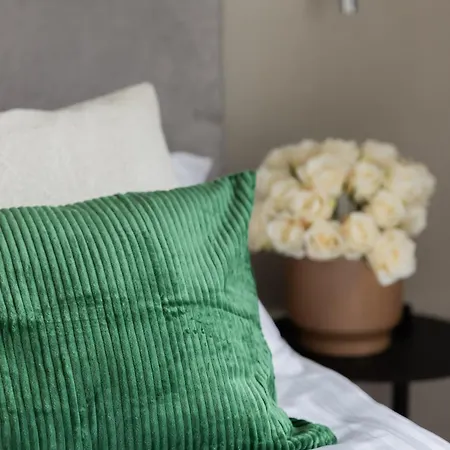 Powsinska Luxury With Air Conditioning In By Renters Prestige Apartament