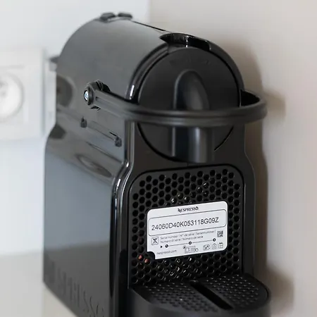 Powsinska Luxury With Air Conditioning In By Renters Prestige