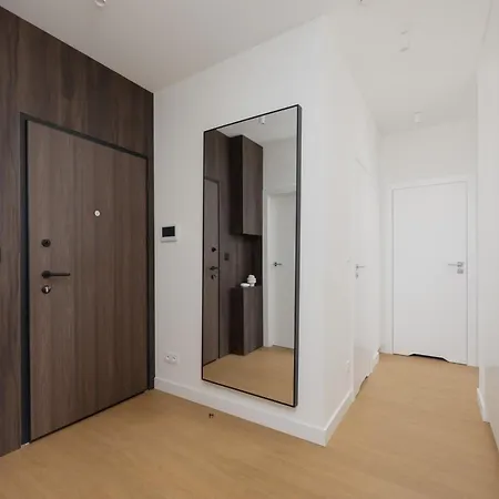 Powsinska Luxury With Air Conditioning In By Renters Prestige *