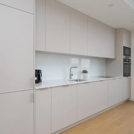 Powsinska Luxury With Air Conditioning In By Renters Prestige