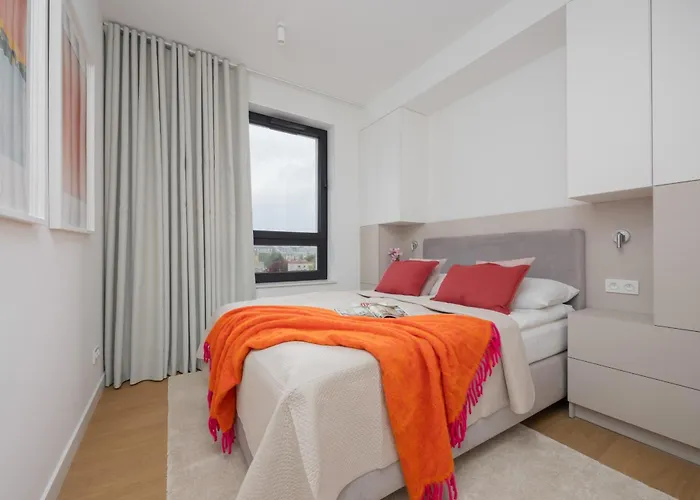 Powsinska Luxury With Air Conditioning In By Renters Prestige