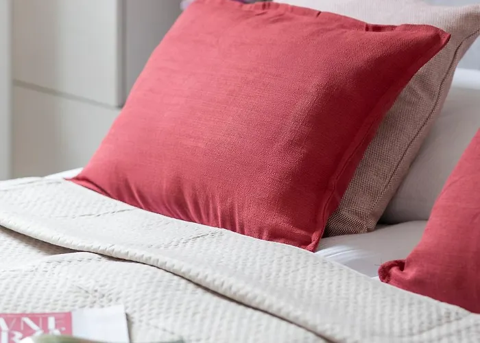 Powsinska Luxury With Air Conditioning In By Renters Prestige *