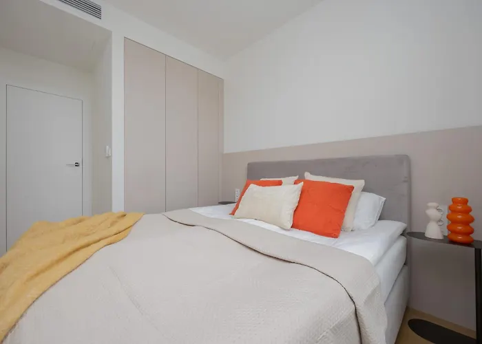 公寓 Powsinska Luxury With Air Conditioning In By Renters Prestige