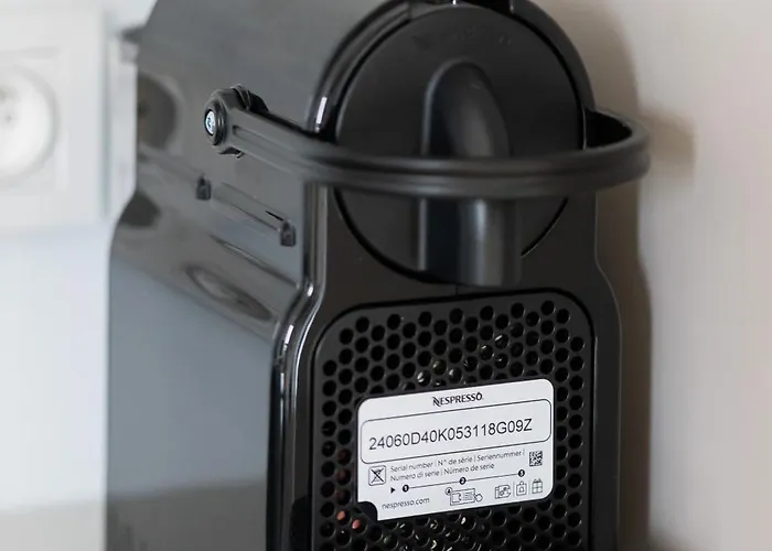 Powsinska Luxury With Air Conditioning In By Renters Prestige