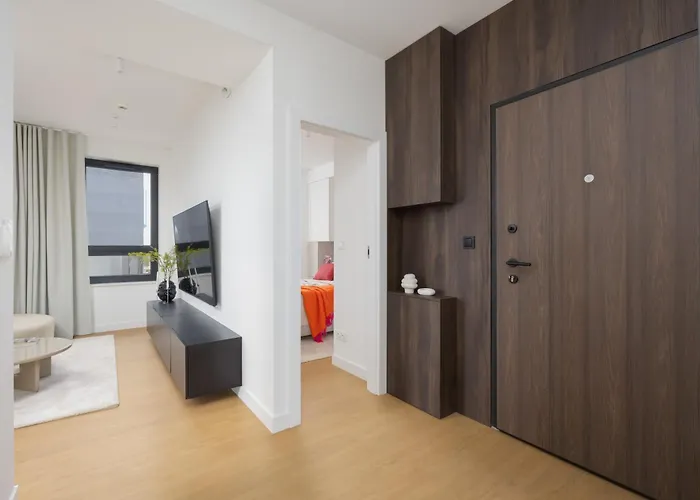 Powsinska Luxury With Air Conditioning In By Renters Prestige