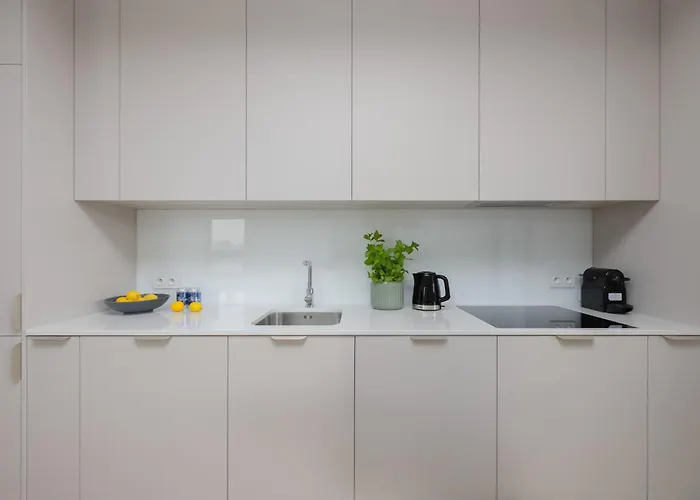 公寓 Powsinska Luxury With Air Conditioning In By Renters Prestige 华沙