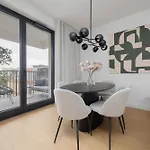 דירה Powsinska Luxury With Air Conditioning In By Renters Prestige *