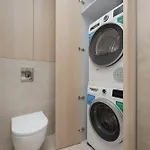 Powsinska Luxury With Air Conditioning In By Renters Prestige * ורשה