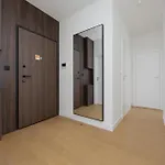 Powsinska Luxury With Air Conditioning In By Renters Prestige * ורשה
